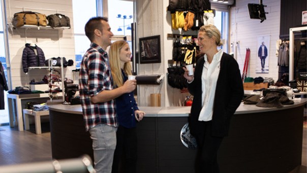 Bild på bakgrund av Säker i butik för chefer och skyddsombud