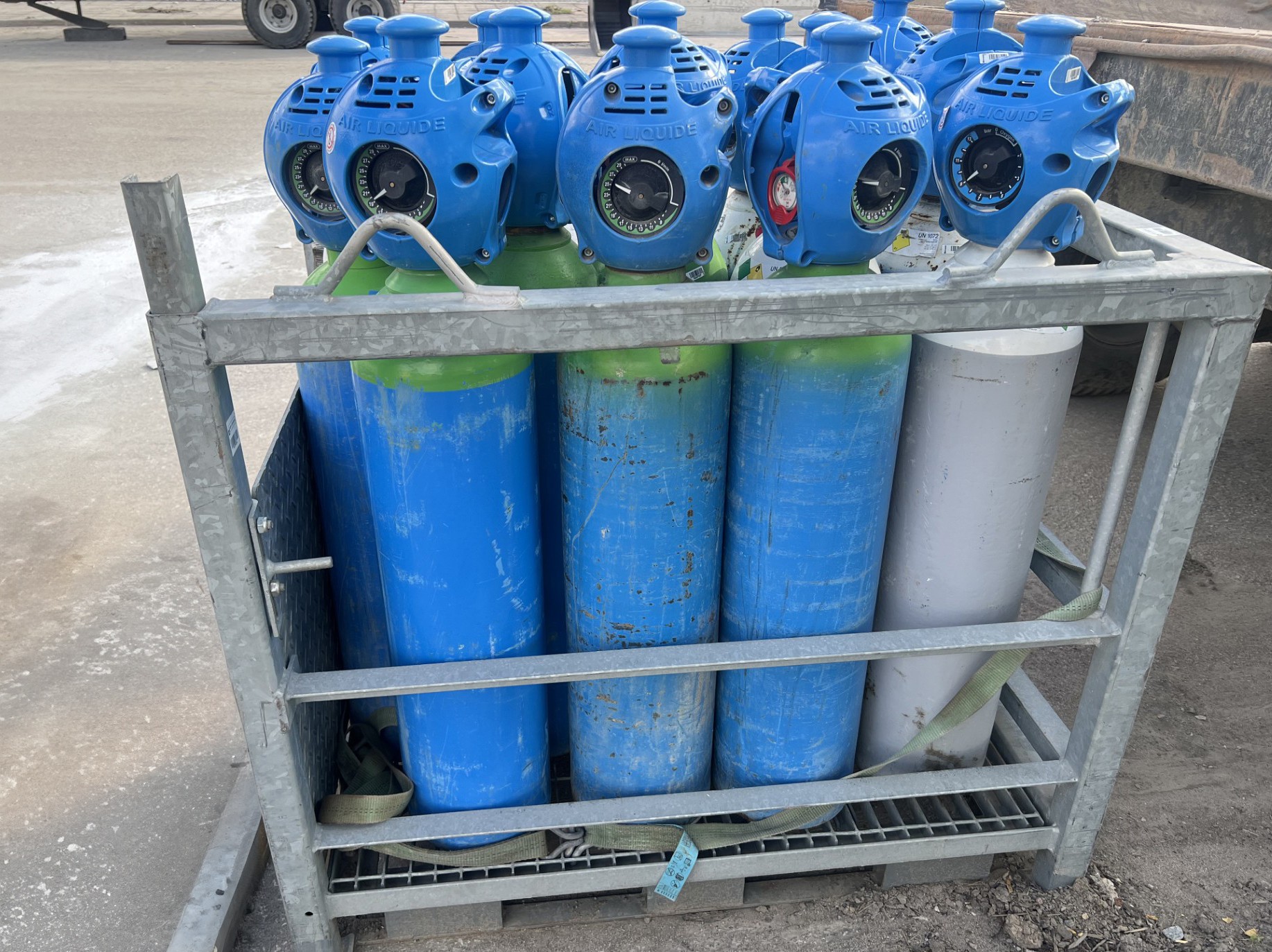 gasflaskor förvaring.jpg