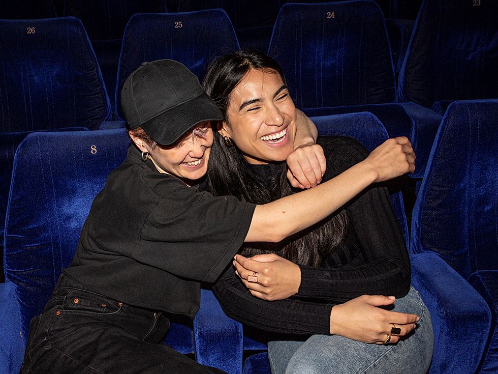 Sara Arrhusius och Yasmine Seifi