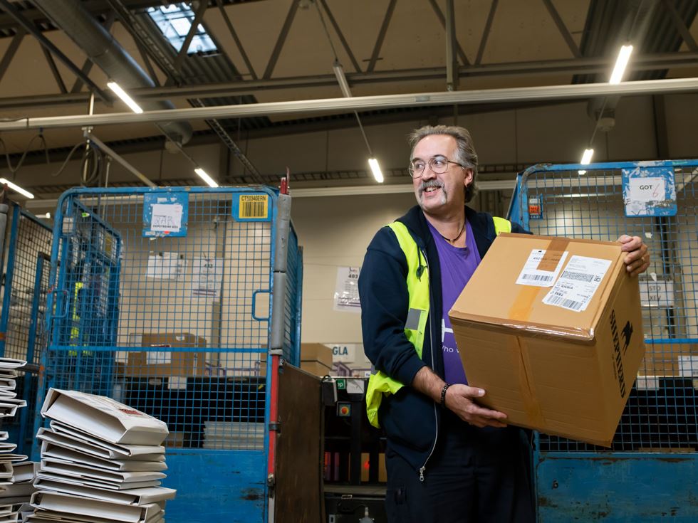 Niel D'Arcy, TNT Fedex