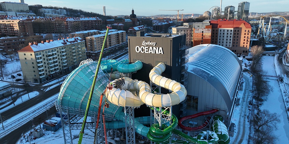 Foto på vattenlandet Oceana innan branden i februari i år.
