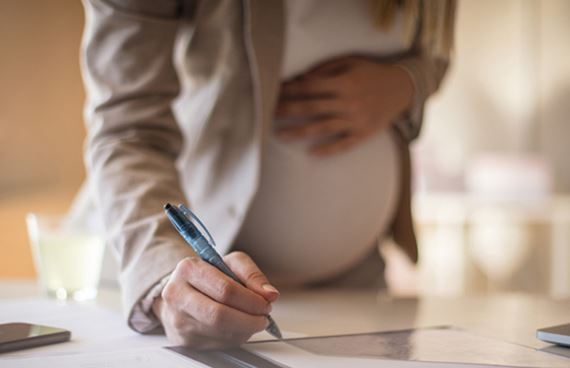 Oro för covid också en risk för gravida på jobbet