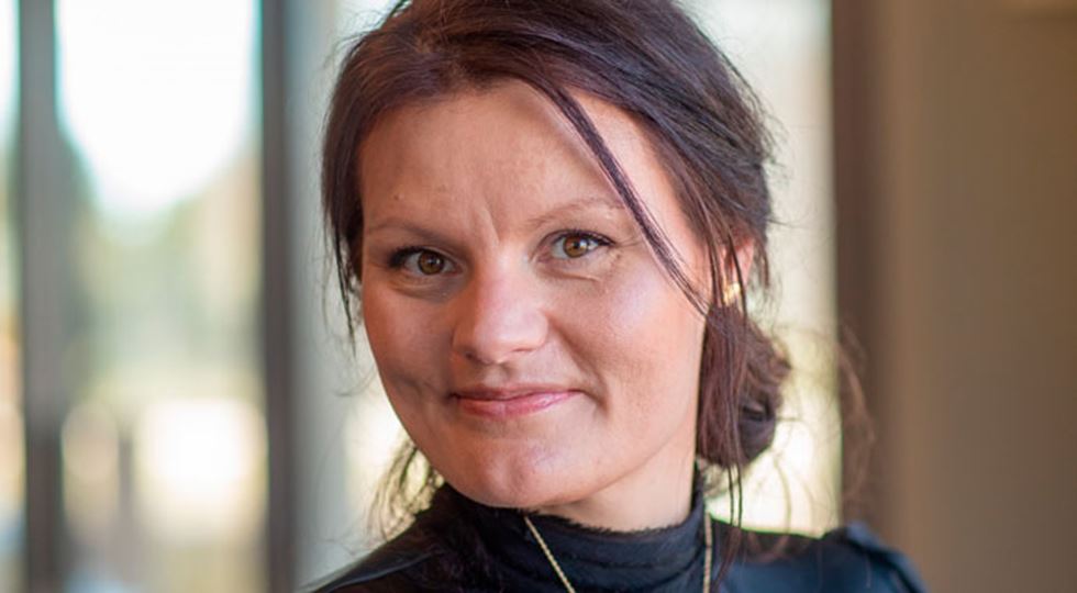 Karin Målargården, avdelningschef på Ejendals AB