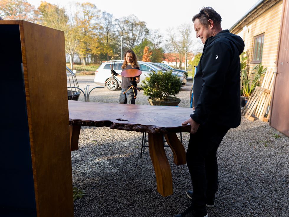 Rustikt matbord.